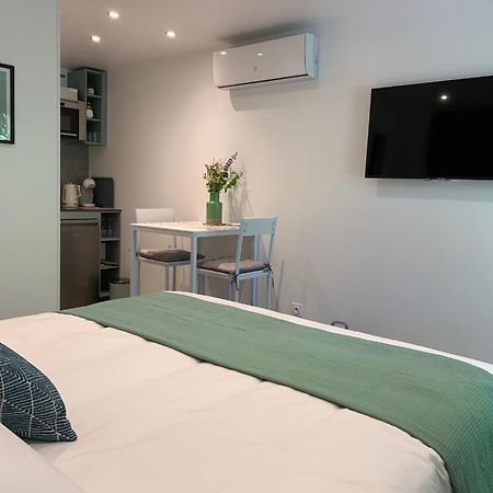 "Une Pause Au Vert" Studio 2 Personnes Chateauvieux  Ruang foto